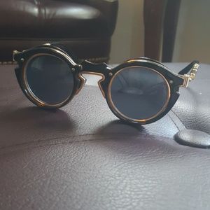 Vintage style sunglasses
